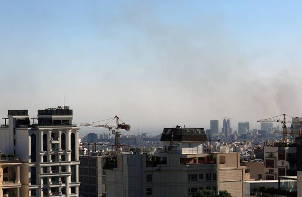 春安配资 德黑兰西部传出巨大爆炸声 当地防空系统已启动